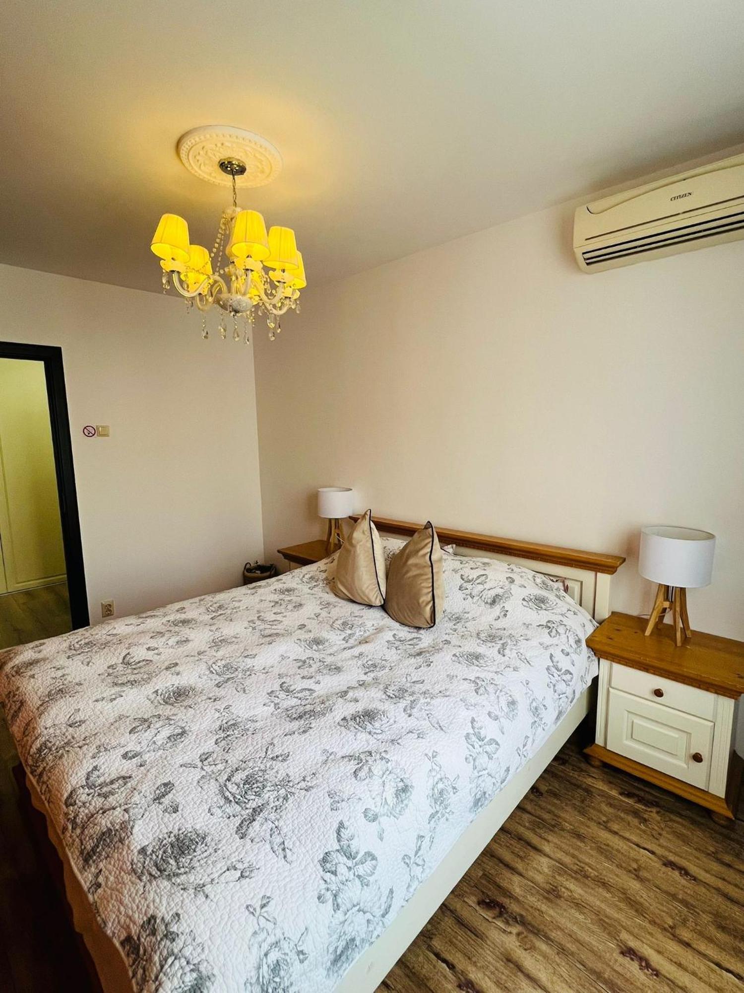 Apartament Naty Leilighet Bucureşti Eksteriør bilde